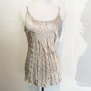 Champagne crinkle cami top y2k size small